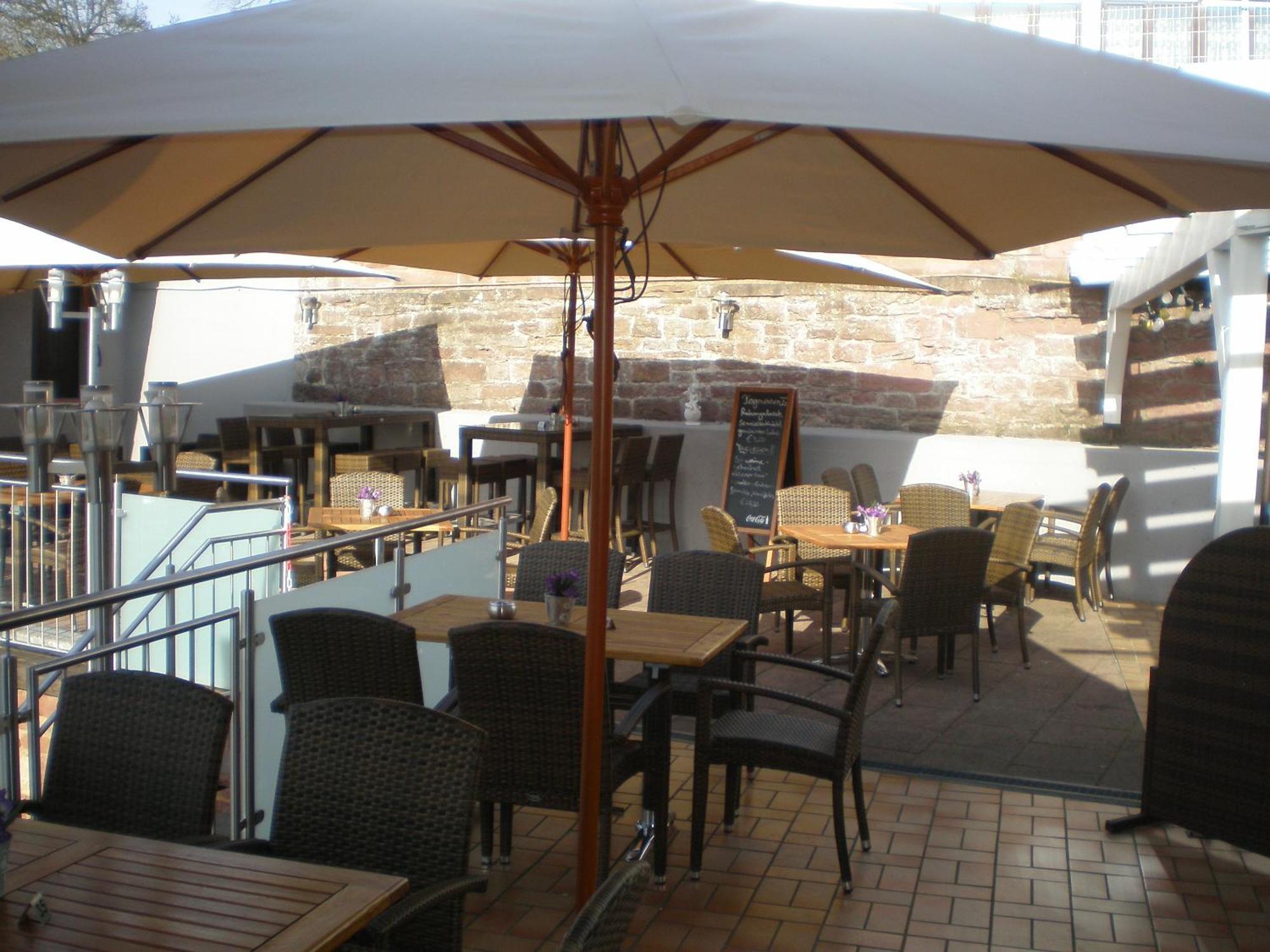 Hotel Restaurant Reichsadler Buchen  Exterior photo